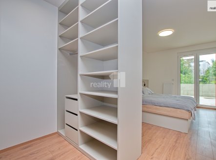 Prodej bytu, 2+kk, 60 m²