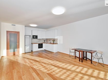 Pronájem bytu, 2+kk, 70 m²