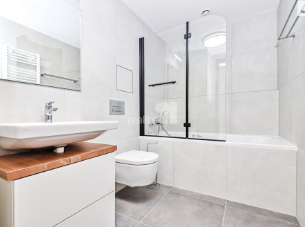 Pronájem bytu, 2+kk, 70 m²