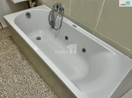 Pronájem bytu, 3+kk, 65 m²