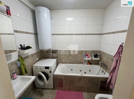 Pronájem bytu, 3+kk, 65 m²