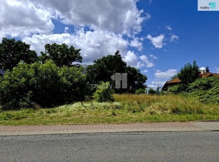 Prodej pozemku pro bydlení, 1 725 m²