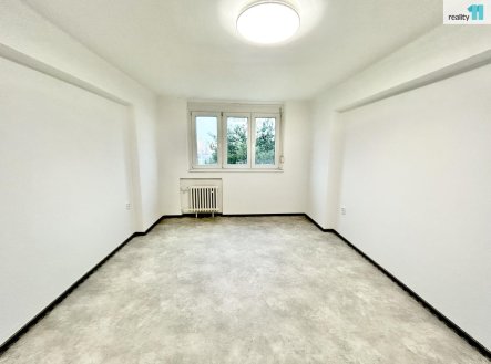 Pronájem bytu, 4+1, 75 m²