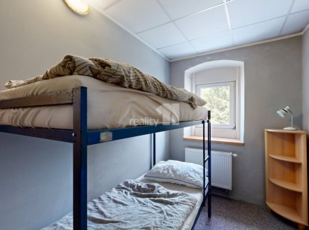 Pronájem penzion, 370 m²