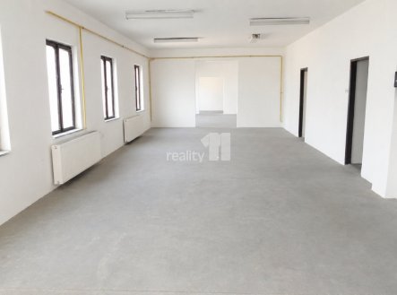 Pronájem skladu, 150 m²