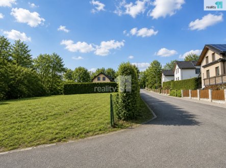Prodej pozemku pro bydlení, 2 281 m²