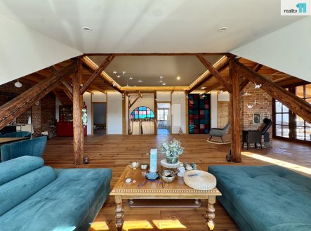 1 | Prodej - dům/vila, 461 m²