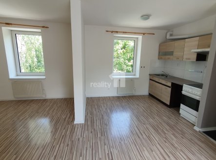 Pronájem bytu, 2+kk, 64 m²