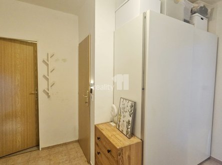 Prodej bytu, 1+1, 77 m²