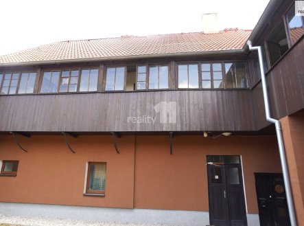 Pronájem bytu, 1+kk, 35 m²