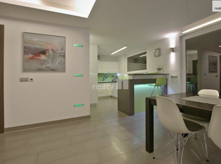 Prodej domu/vily, 200 m²