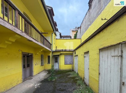 3 | Prodej - dům/vila, 200 m²