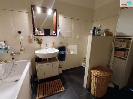 Pronájem domu/vily, 80 m²