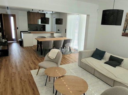 Pronájem domu/vily, 119 m²