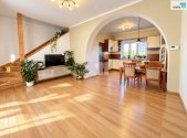 Prodej - dům/vila, 140 m²