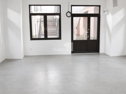 Pronájem obchodní prostory, 40 m²
