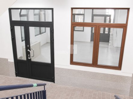 Pronájem obchodní prostory, 40 m²