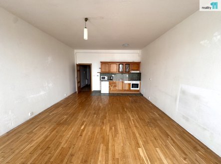 Pronájem bytu, 1+kk, 43 m²