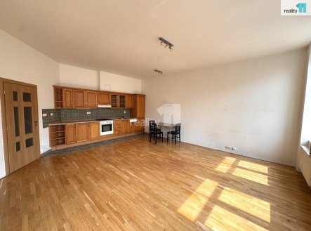 Pronájem bytu, 2+kk, 86 m²