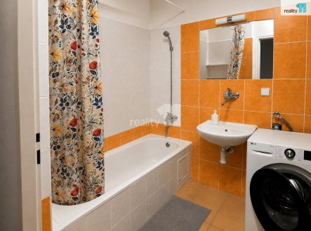 Pronájem bytu, 1+kk, 34 m²