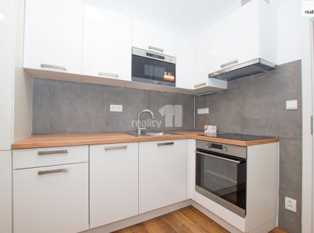 Pronájem bytu, 1+kk, 25 m²