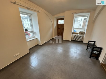 Pronájem bytu, 3+kk, 85 m²