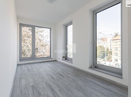 Pronájem bytu, 2+kk, 59 m²