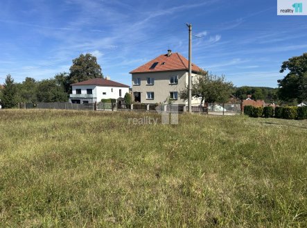 Prodej pozemku pro bydlení, 1 825 m²