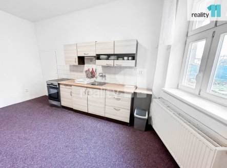Pronájem bytu, 2+1, 75 m²