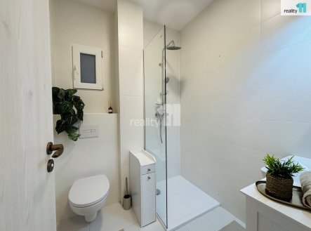 Pronájem bytu, 1+1, 37 m²