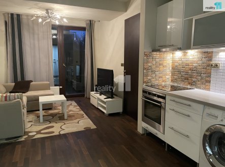 Pronájem bytu, 2+kk, 46 m²