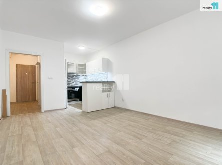 Pronájem bytu, 2+kk, 38 m² obrázek