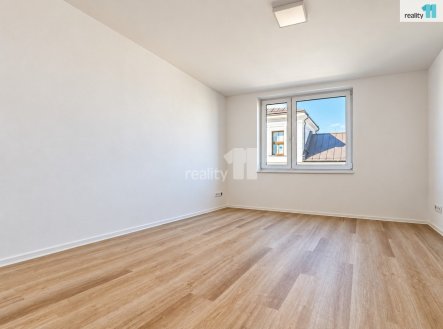 Pronájem bytu, 3+kk, 106 m²