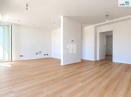Pronájem bytu, 3+kk, 106 m²