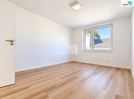 Pronájem bytu, 3+kk, 106 m²