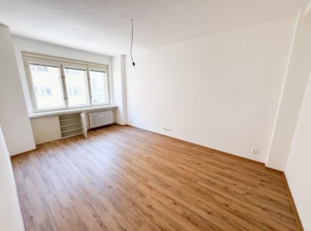 Pronájem bytu, 1+1, 40 m²