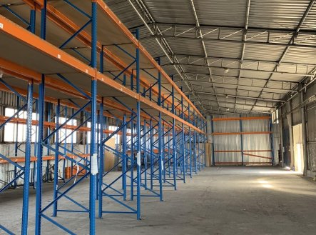 Pronájem skladu, 236 m²