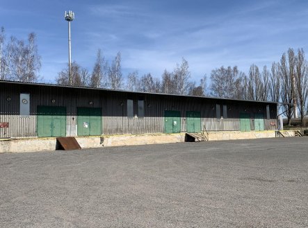 Pronájem skladu, 236 m²