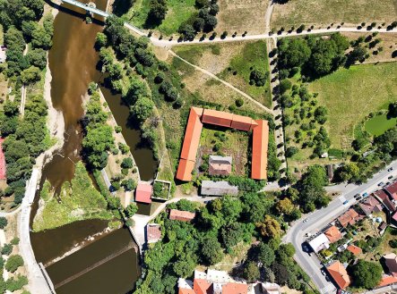 Prodej jiné komerční nemovitosti, 8 074 m²