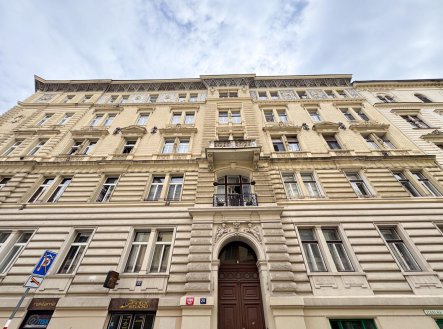 Pronájem bytu, 2+1, 74 m² obrázek