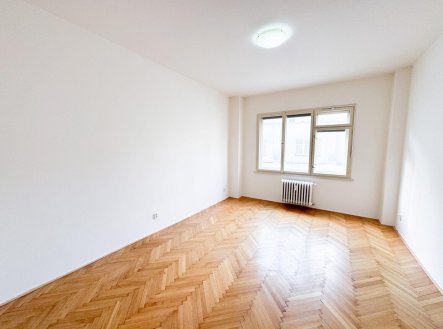 Pronájem bytu, 1+kk, 25 m²
