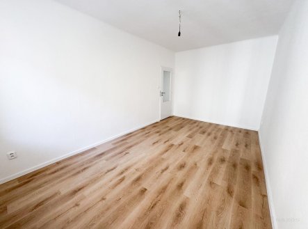 Pronájem bytu, 1+1, 35 m²
