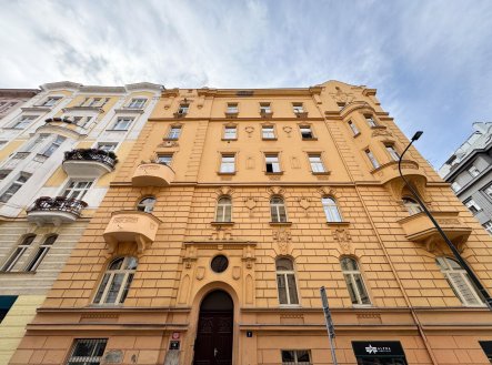 Pronájem bytu, 4+kk, 118 m²