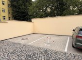 Pronájem garážového stání, 14 m²