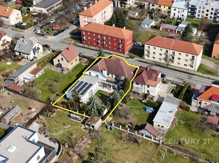 . | Prodej - dům/vila, 830 m²
