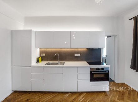. | Prodej bytu, 2+kk, 53 m²