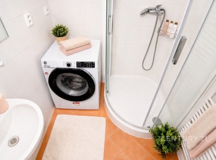 Pronájem bytu, 3+1, 75 m²
