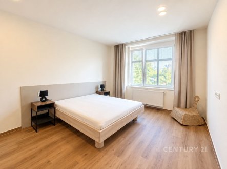 Pronájem bytu, 2+kk, 62 m²
