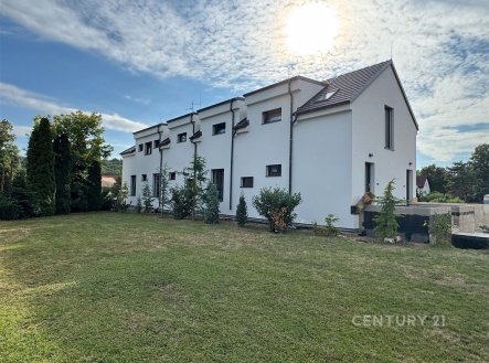 Pronájem bytu, 2+kk, 52 m²