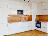 Pronájem bytu, 1+kk, 38 m²